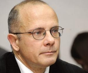 Андреас Умланд