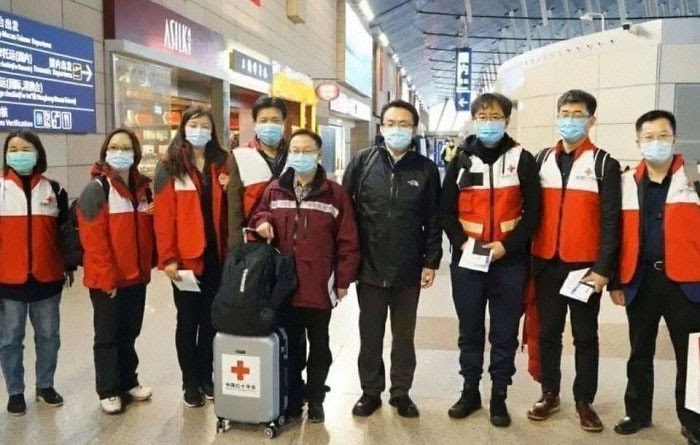 After Fighting Corona In China, The Same Medical Team Are Traveling To Fight In Italy. True Heros