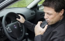 В каких случаях может пригодиться персональный алкотестер за границей?